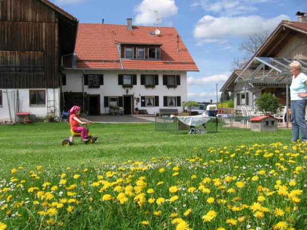 Hopezi.de: Ferienbauernhof,87663,Lengenwang